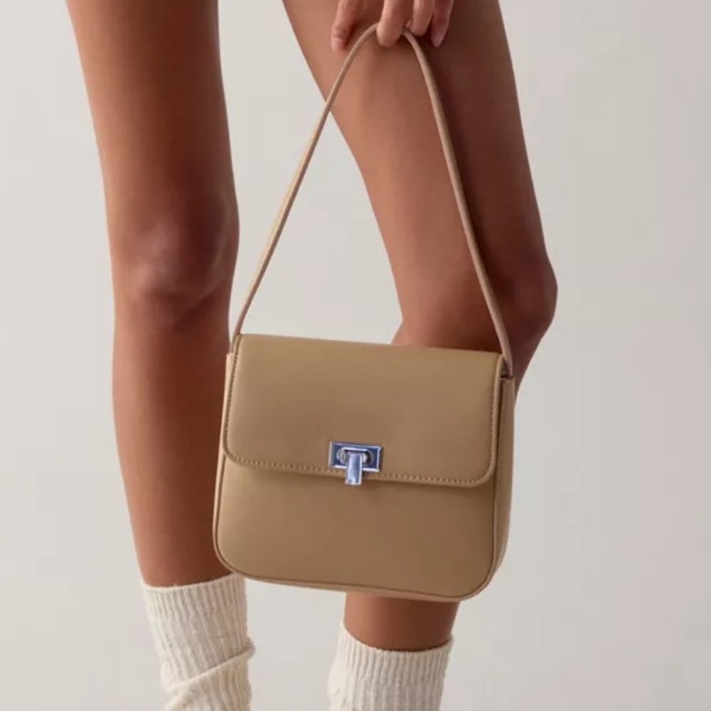 BNWT URBAN OUTFITTERS BEIGE BAG